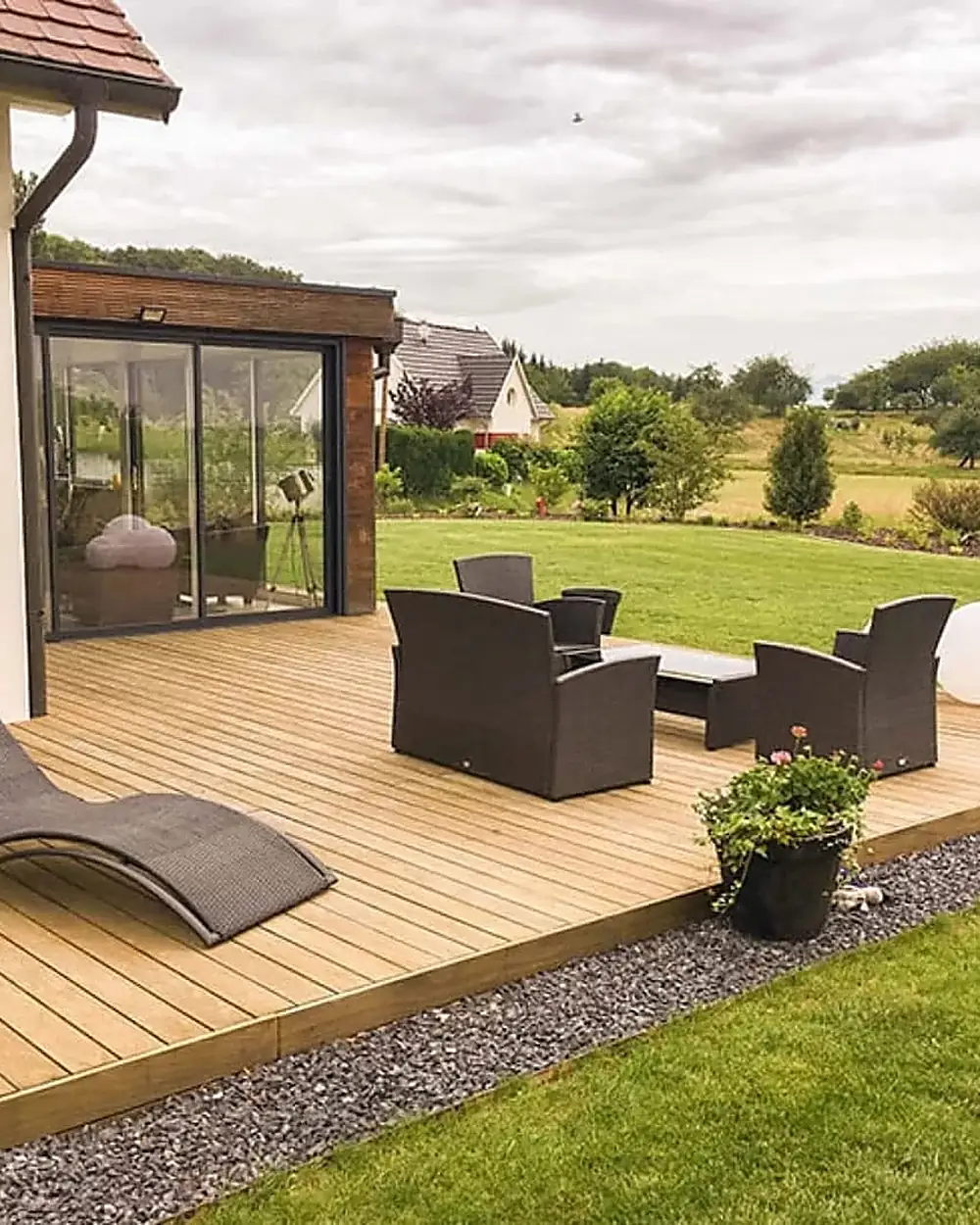 Terrasse en bois, terrasse et véranda